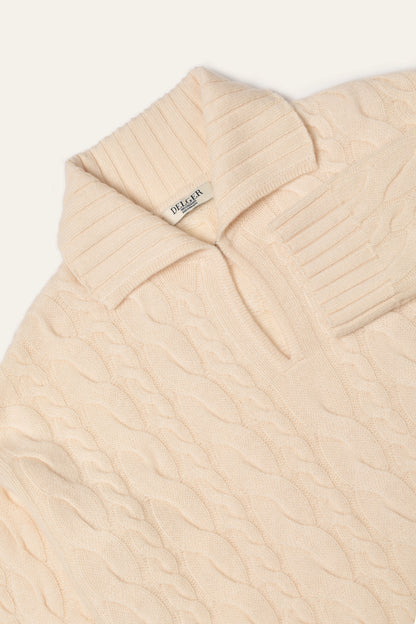 Alungoo women's cable sweater in beige